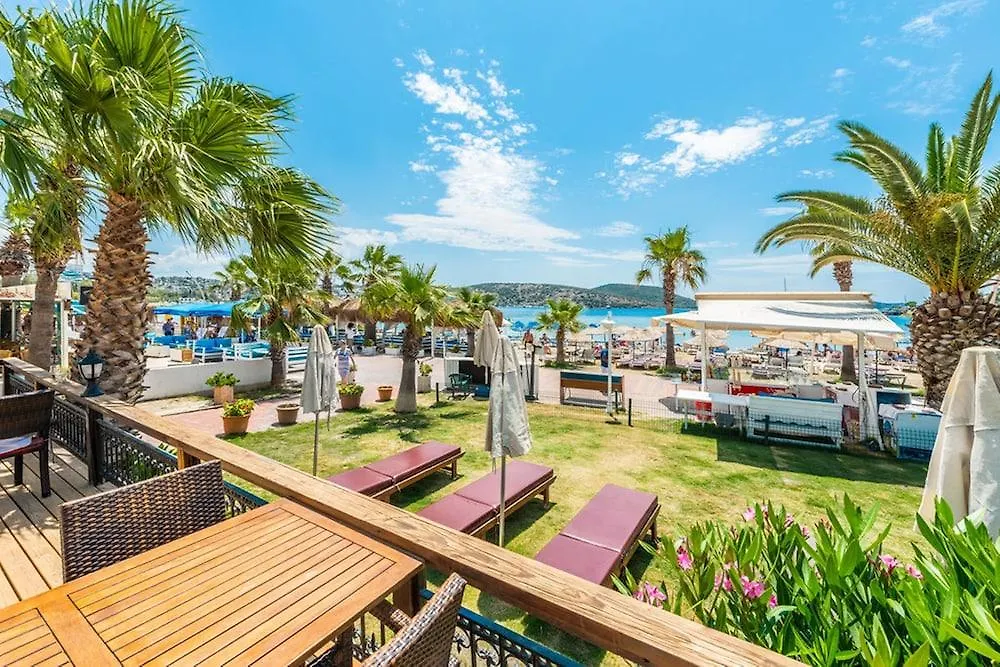 Costa Bitezhan Hotel