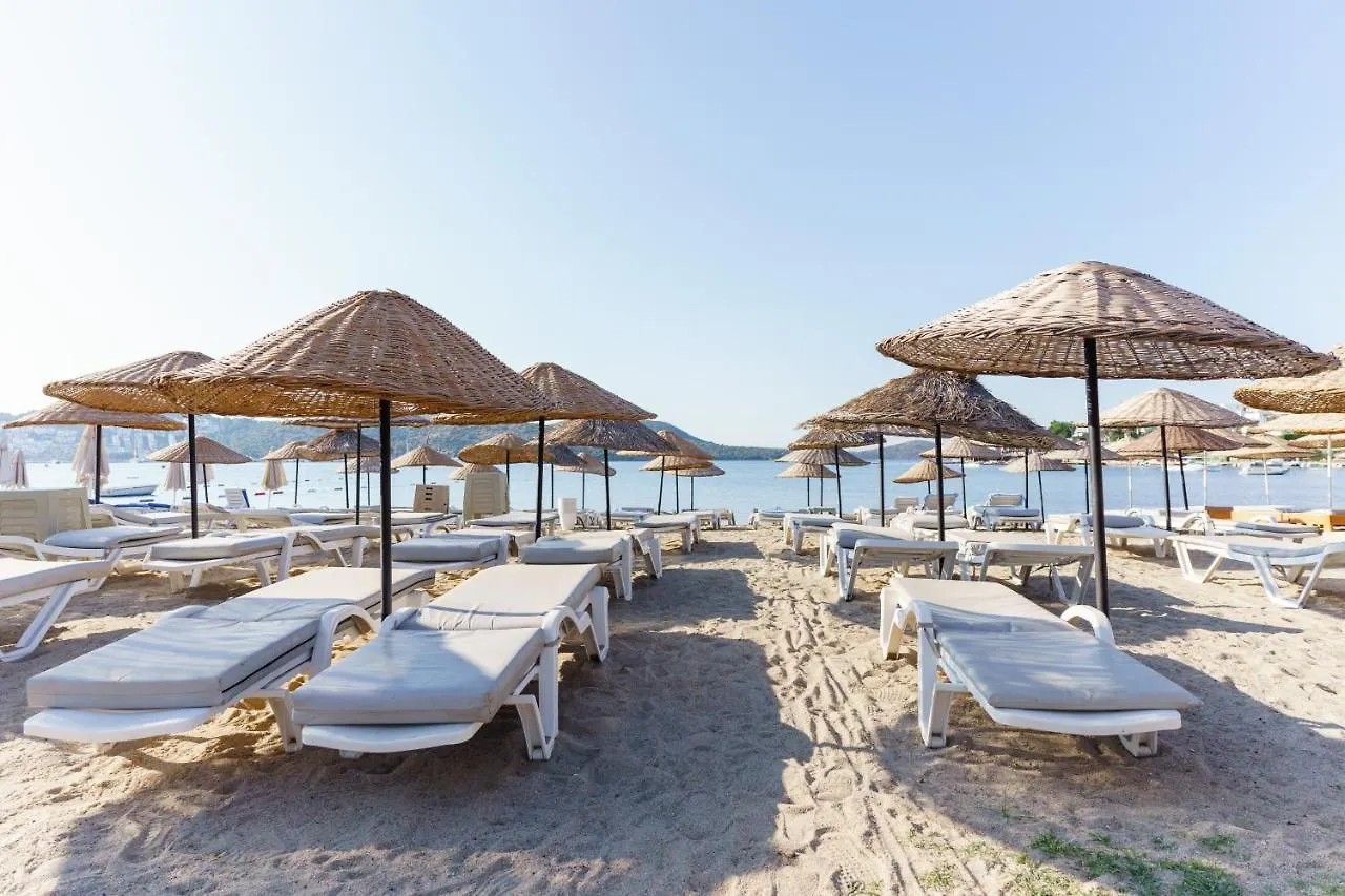 Costa Bitezhan Hotel