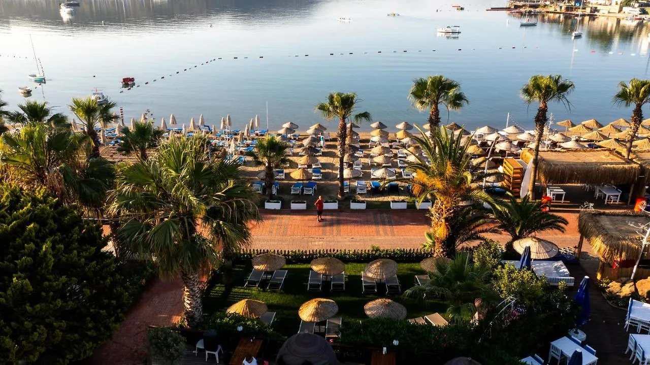 Costa Bitezhan Hotel