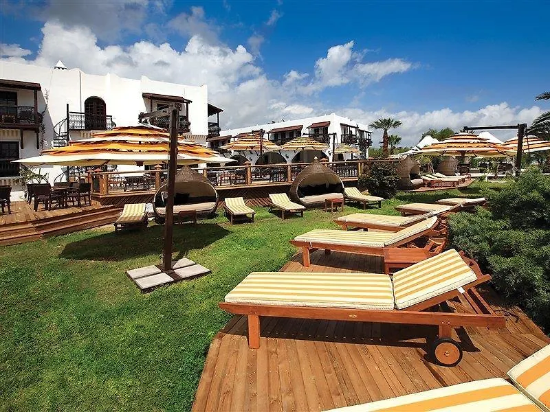 Costa Bitezhan Hotel
