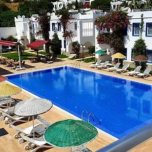 3* Appart hôtel Paradise