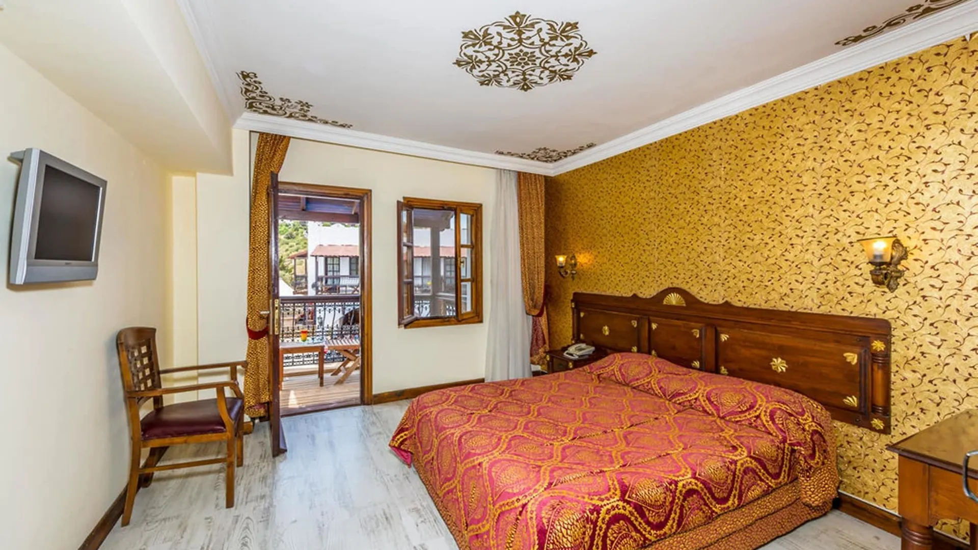 Costa Bitezhan Hotel